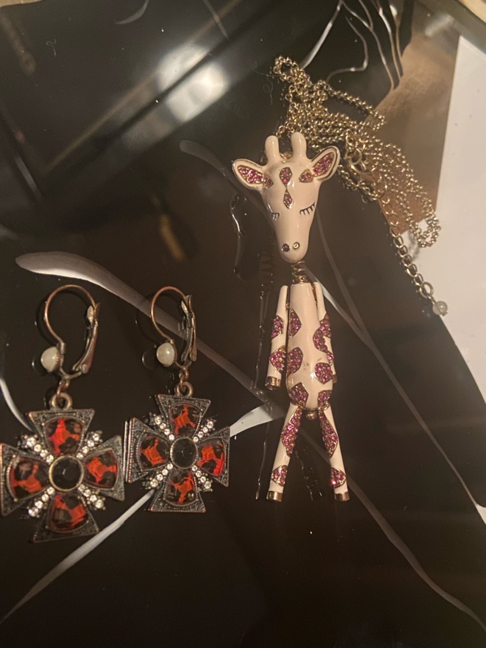 BJ Giraffe Pendant Necklace with Pink Glitter Accent and BJ Earrings